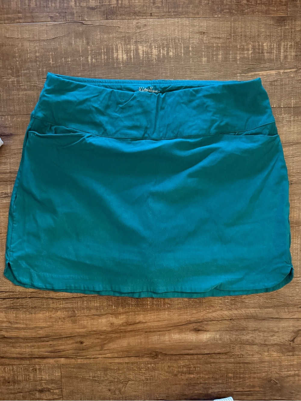 Walter Hagen Teal Women’s golf skort
